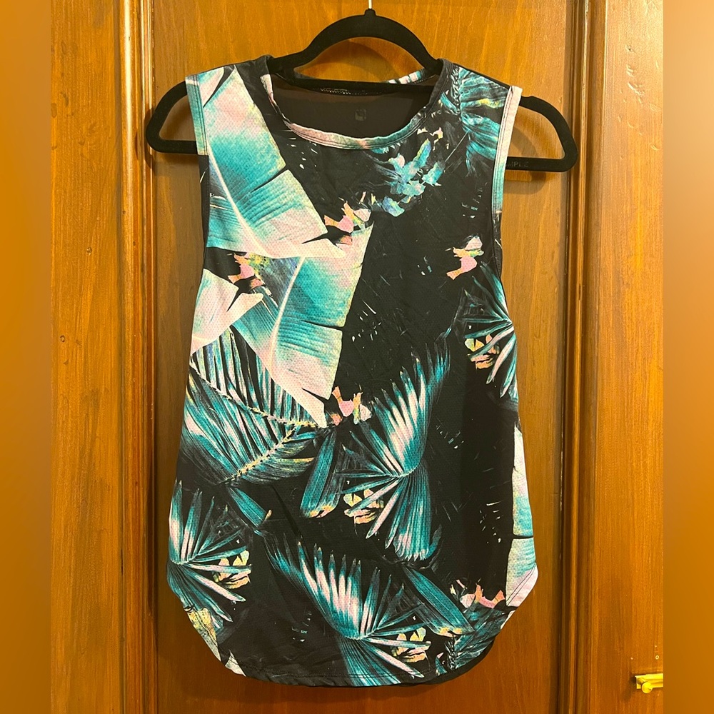 Floral athletic top with see-through back